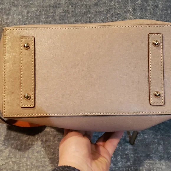 Dooney & Bourke Beige Shoulder Bag with Gold Hardware - Picture 2 of 5